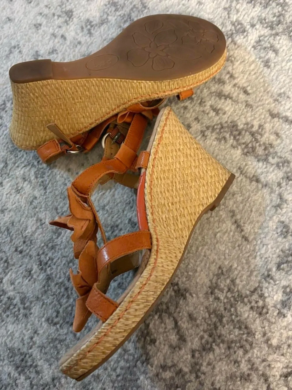 Women’s Size 8 BOC Floral Tan & Burnt Orange Wedges
